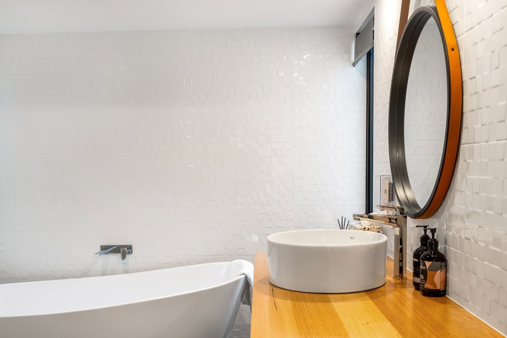 Modern Sandy Bay Apt - Close to Salamanca & CBD — photo 21