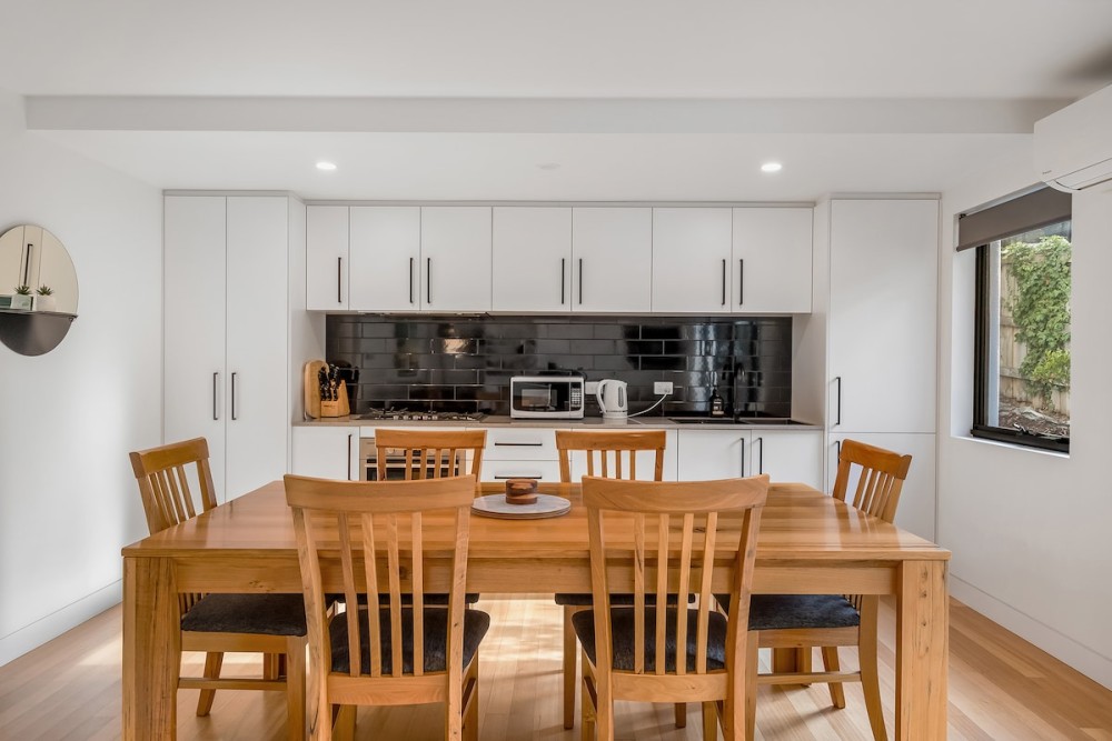 Modern Sandy Bay Apt - Close to Salamanca & CBD — photo 10