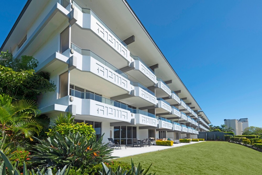 Lagoon 202 on Hamilton Island by HamoRent — photo 16