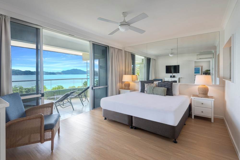 Lagoon 202 on Hamilton Island by HamoRent — photo 6