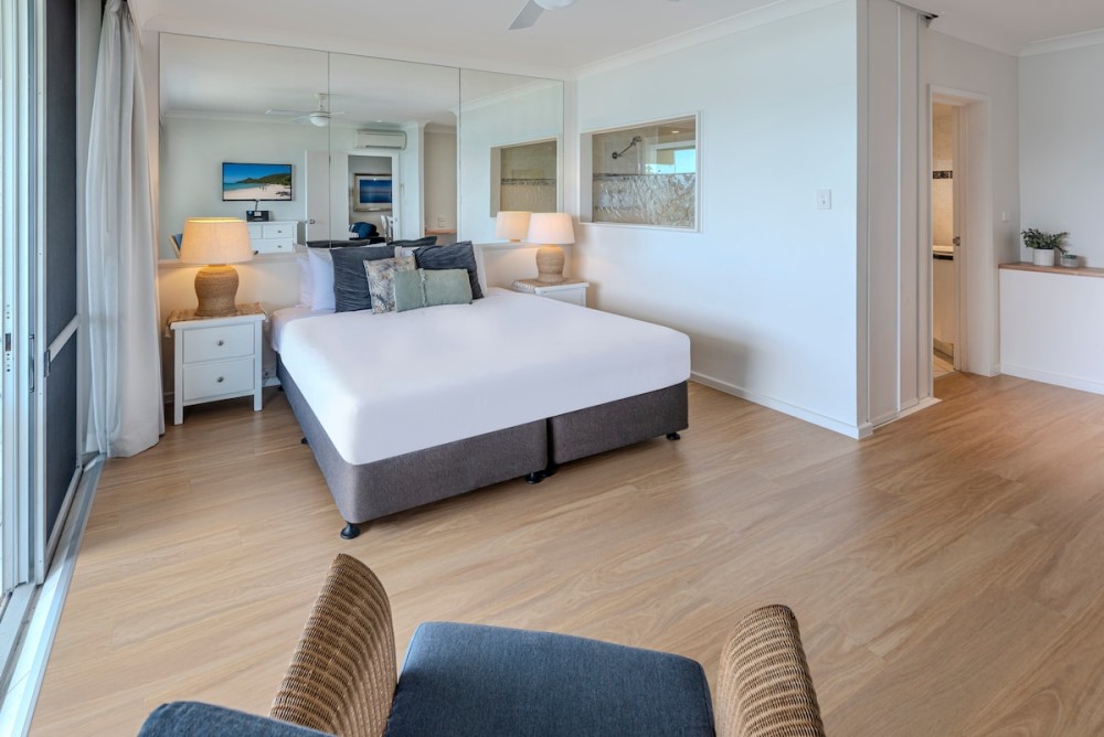 Lagoon 202 on Hamilton Island by HamoRent — photo 8
