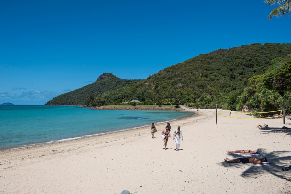 Lagoon 202 on Hamilton Island by HamoRent — photo 28