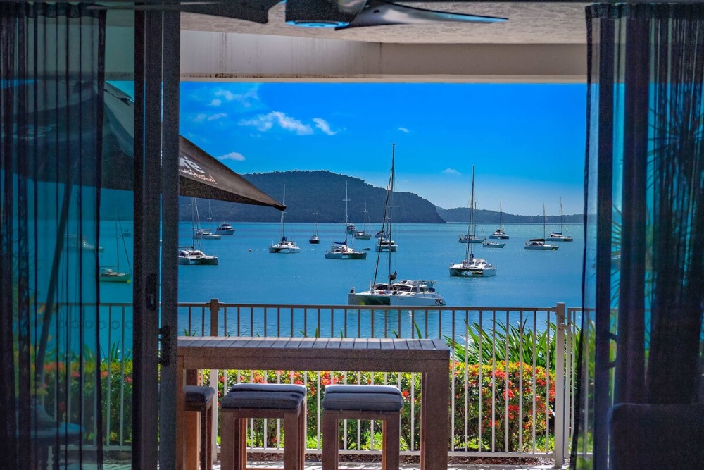 By The Sea Shore Stunning Unit Pool Spa Views — photo 23