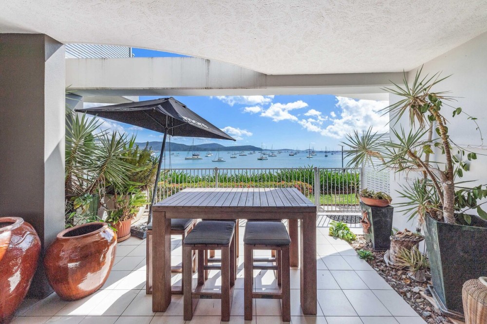 By The Sea Shore Stunning Unit Pool Spa Views — photo 22