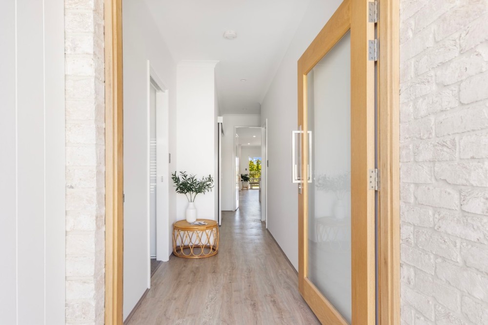Newly Built Luxury Modern Home — photo 26
