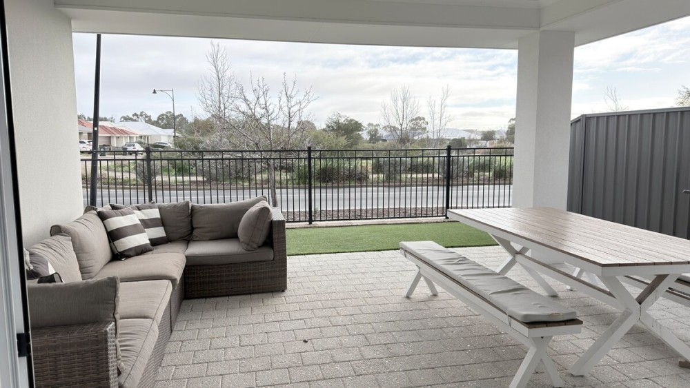 Newly Built Luxury Modern Home — photo 21