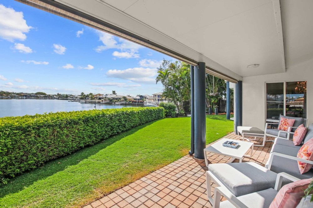 Bribie Waterfront Retreat - Pontoon, Pool & Kayaks — photo 22