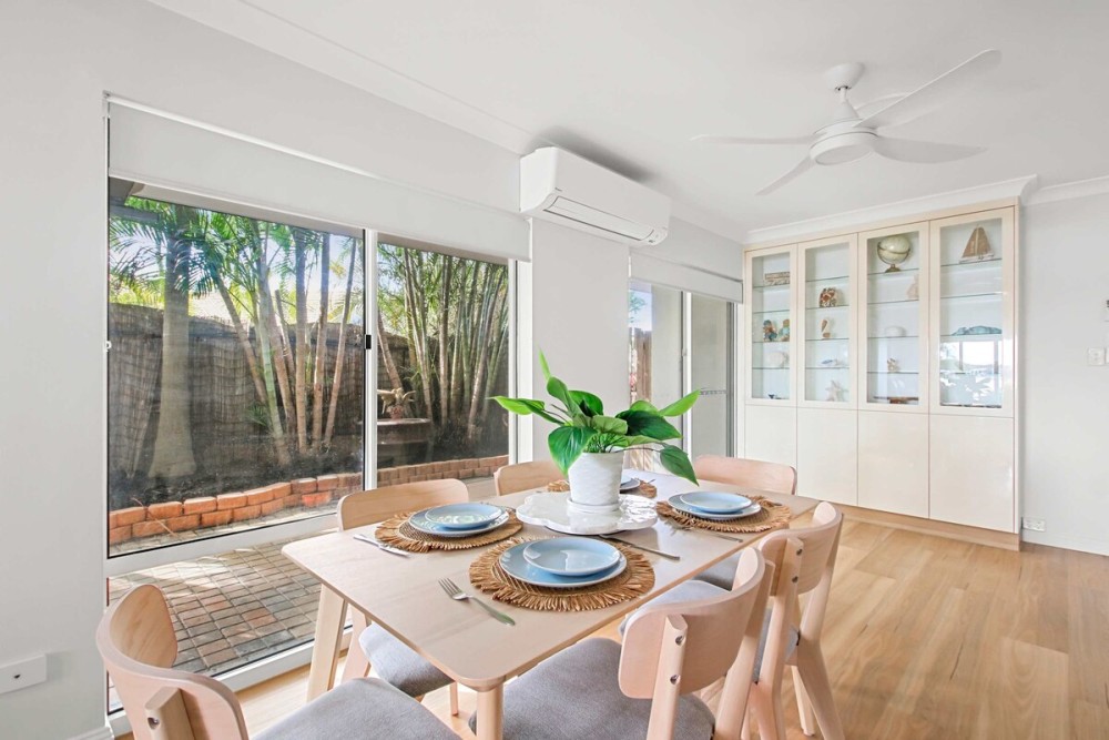 Bribie Waterfront Retreat - Pontoon, Pool & Kayaks — photo 6