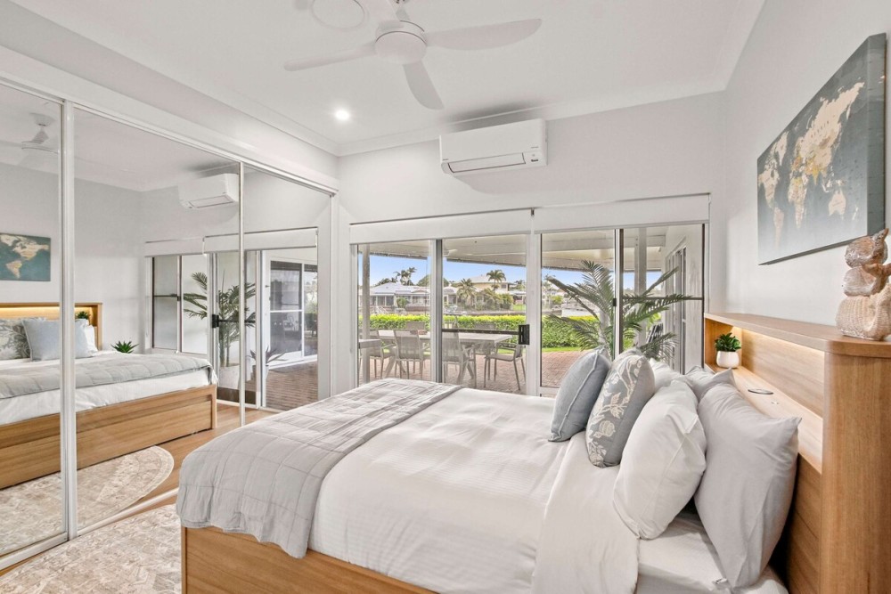 Bribie Waterfront Retreat - Pontoon, Pool & Kayaks — photo 15