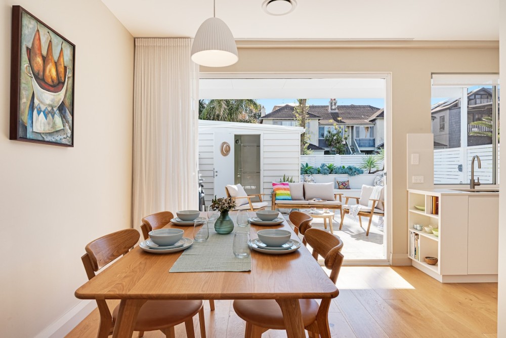 Coogee Beach House ~2 minute walk to beach~ BBQ~AC — photo 5