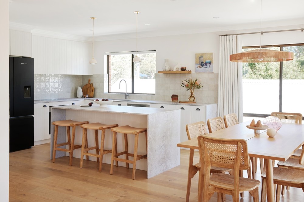 New Beach Retreat in Bundeena, Australia — photo 1