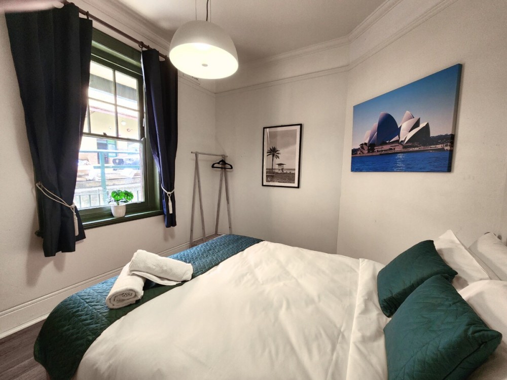 Charming 2BR Unit | The Rocks | Free Wifi &Linens — photo 12