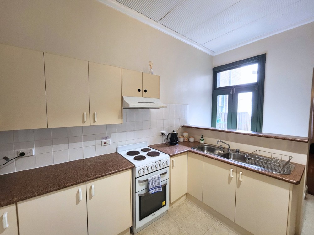 Charming 2BR Unit | The Rocks | Free Wifi &Linens — photo 22