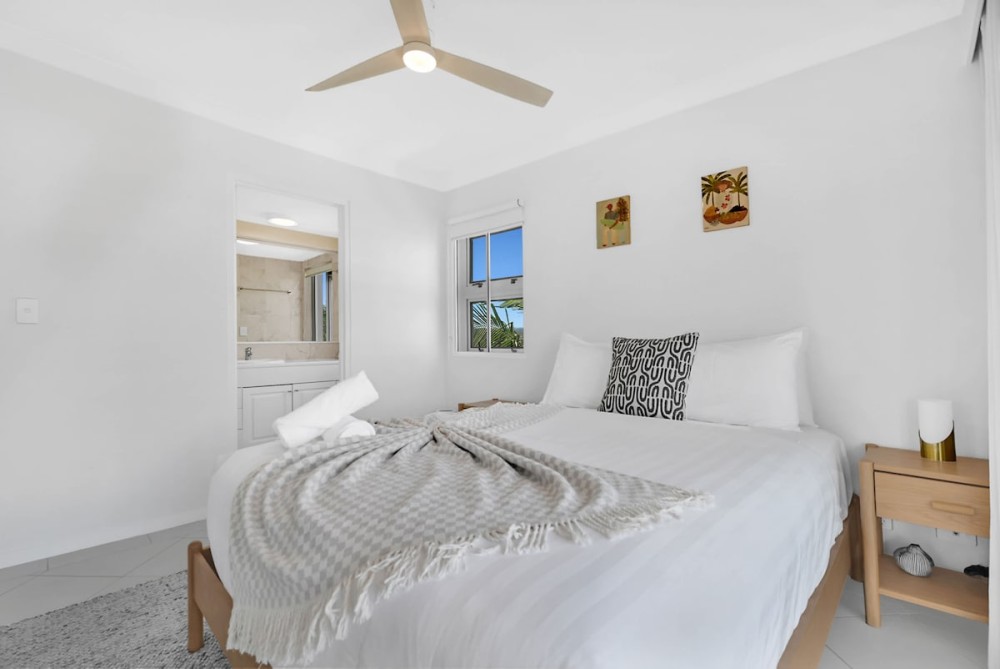 Palm Beachview Luxe Steps to beach & Talle creek — photo 5