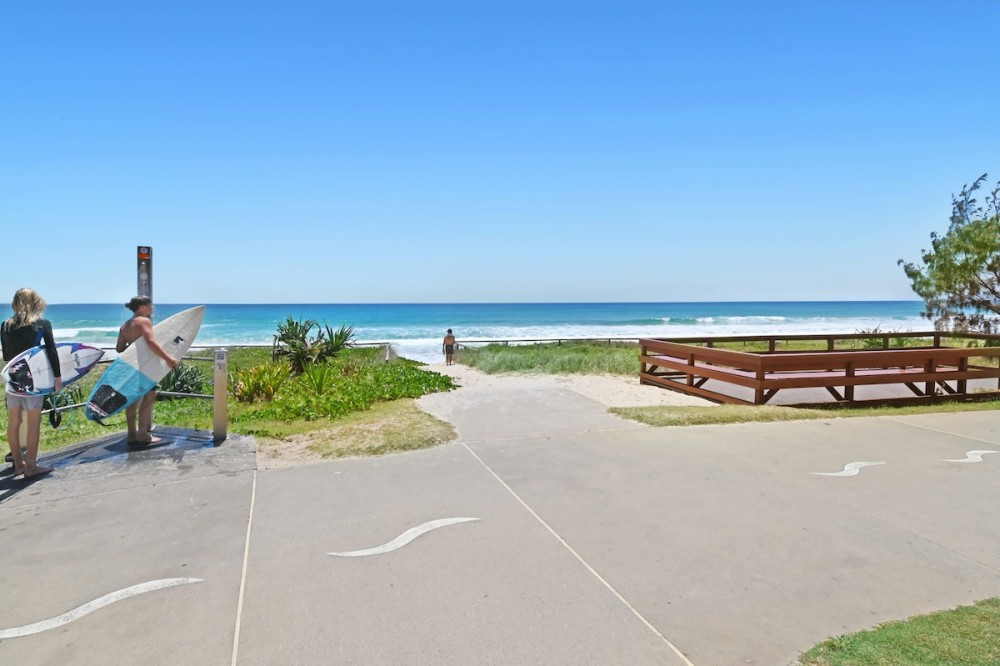 Palm Beachview Luxe Steps to beach & Talle creek — photo 29