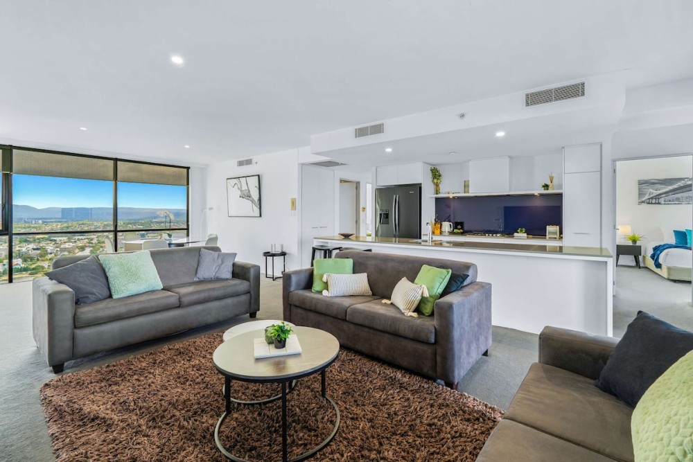 Level 43 Sky High 3BR Ocean View Apartment — photo 16