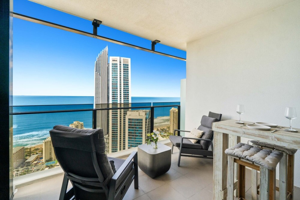Level 43 Sky High 3BR Ocean View Apartment — photo 15