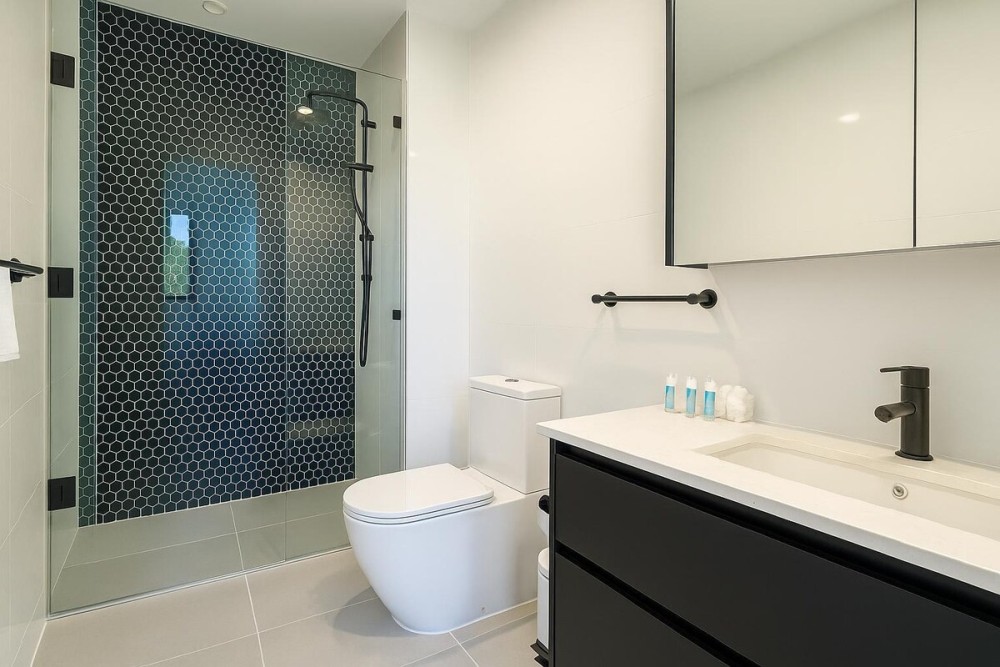 Luxury 2BR Apartment Pool SPA Study — photo 15