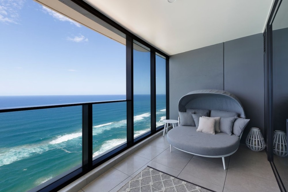 Beach front Sky Home - floor 35 — photo 1