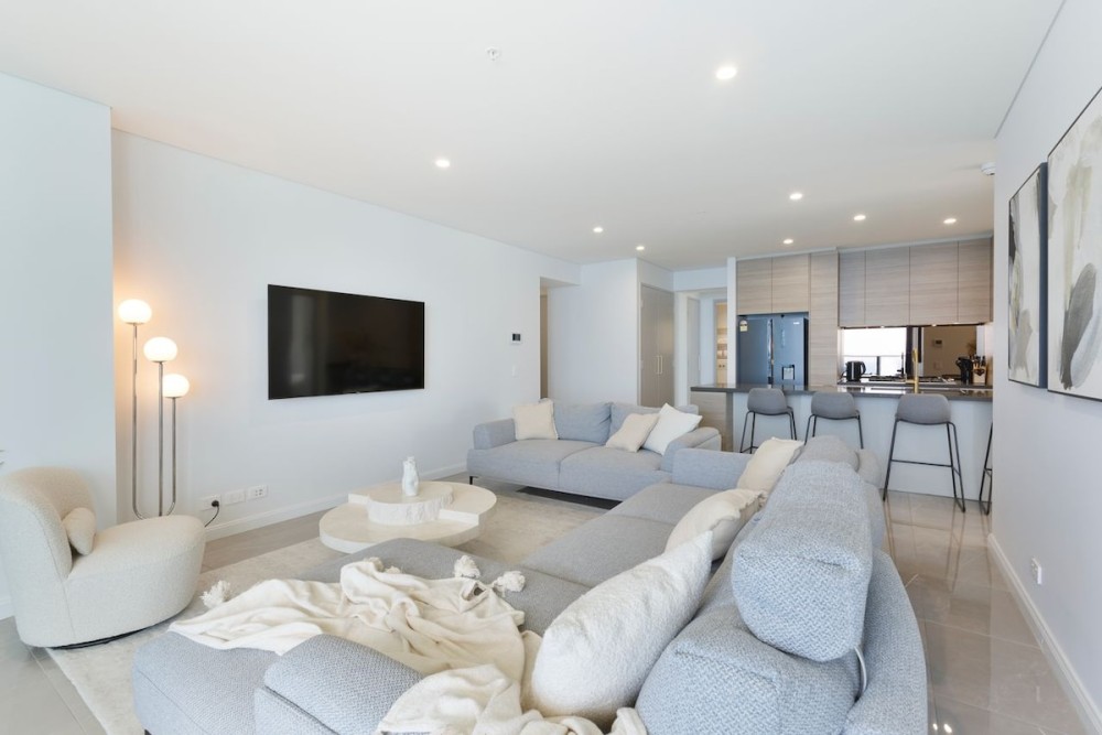 Beach front Sky Home - floor 35 — photo 6