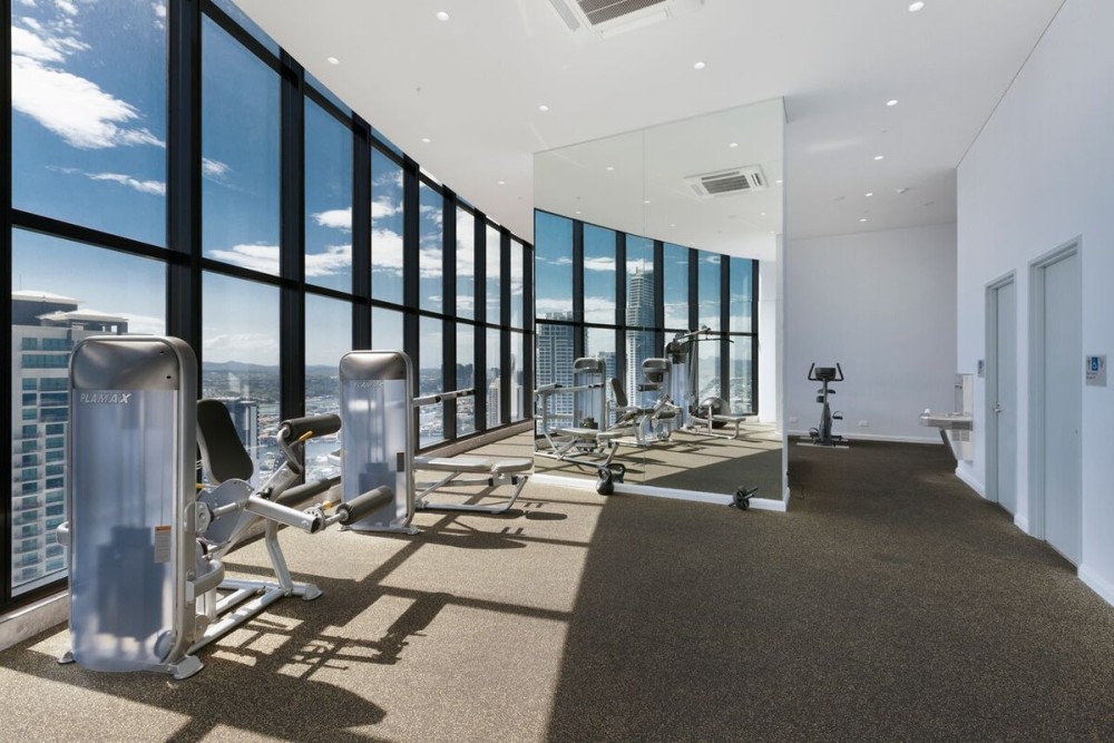 Beach front Sky Home - floor 35 — photo 18