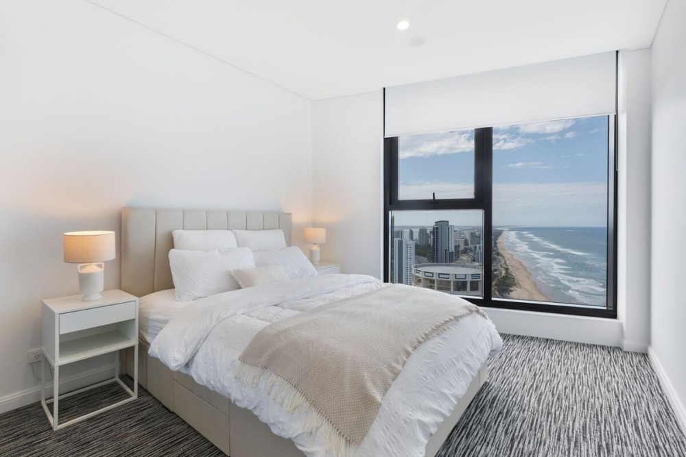 Beach front Sky Home - floor 35 — photo 11