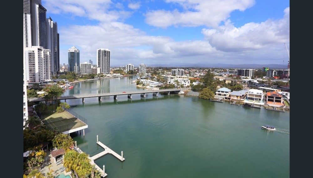 12th-Floor Riverfront Retreat Views Walk to Beach — photo 33