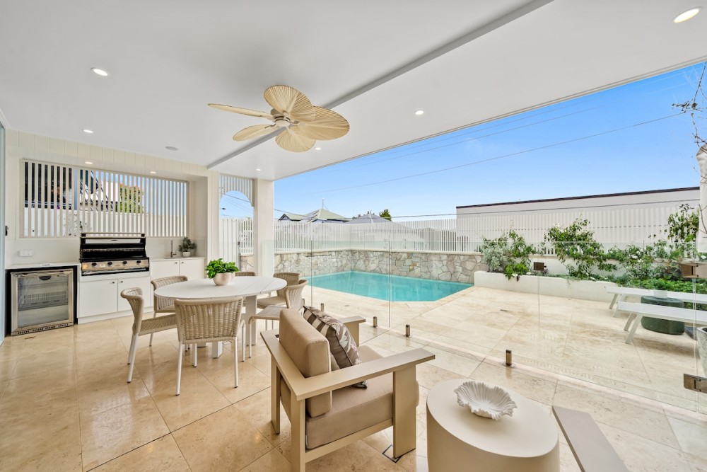 West End Luxe Home | Pool & BBQ | Dual living — photo 13