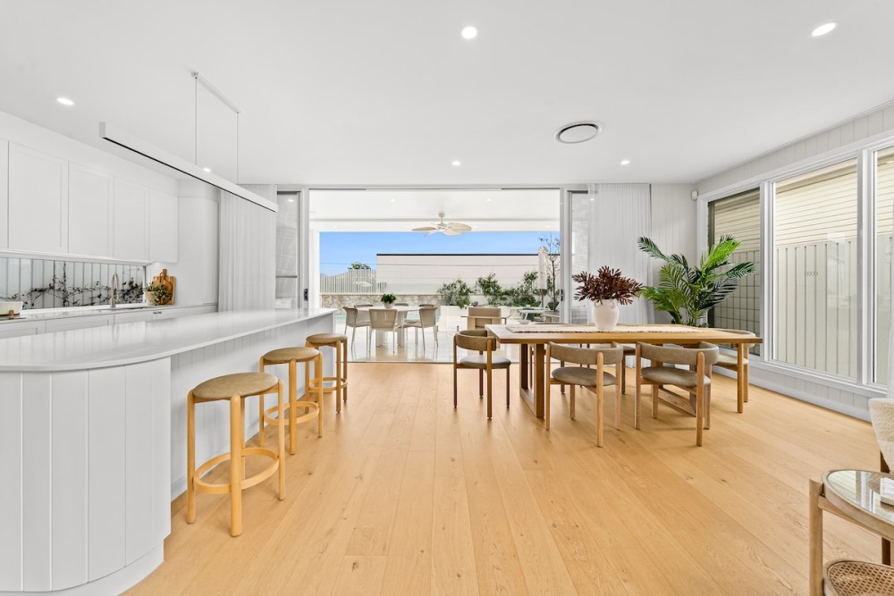 West End Luxe Home | Pool & BBQ | Dual living — photo 11