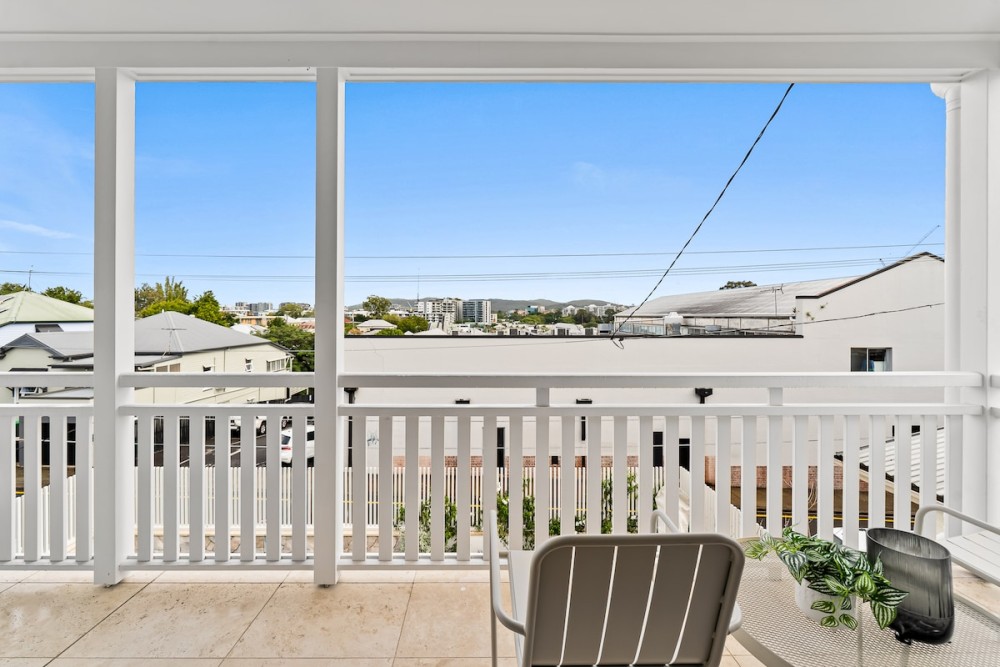 West End Luxe Home | Pool & BBQ | Dual living — photo 28