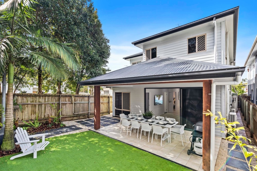Manly Oasis 5BR - 3 King Beds, Pool, BBQ — photo 26
