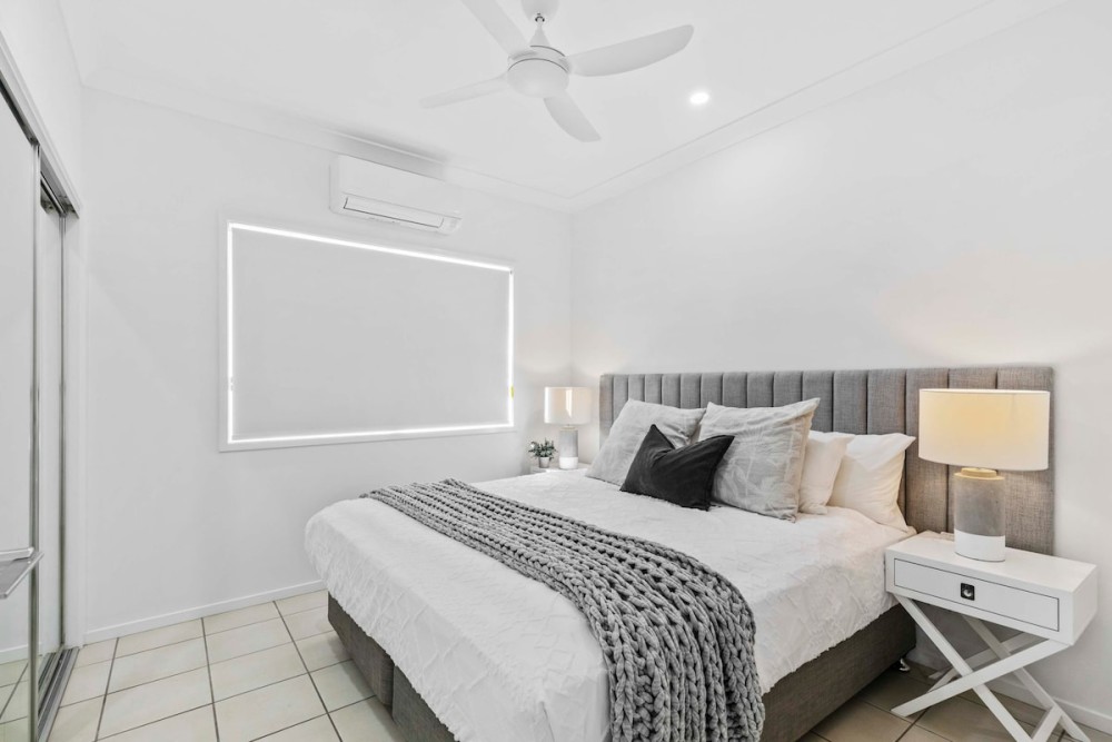 Manly Oasis 5BR - 3 King Beds, Pool, BBQ — photo 15