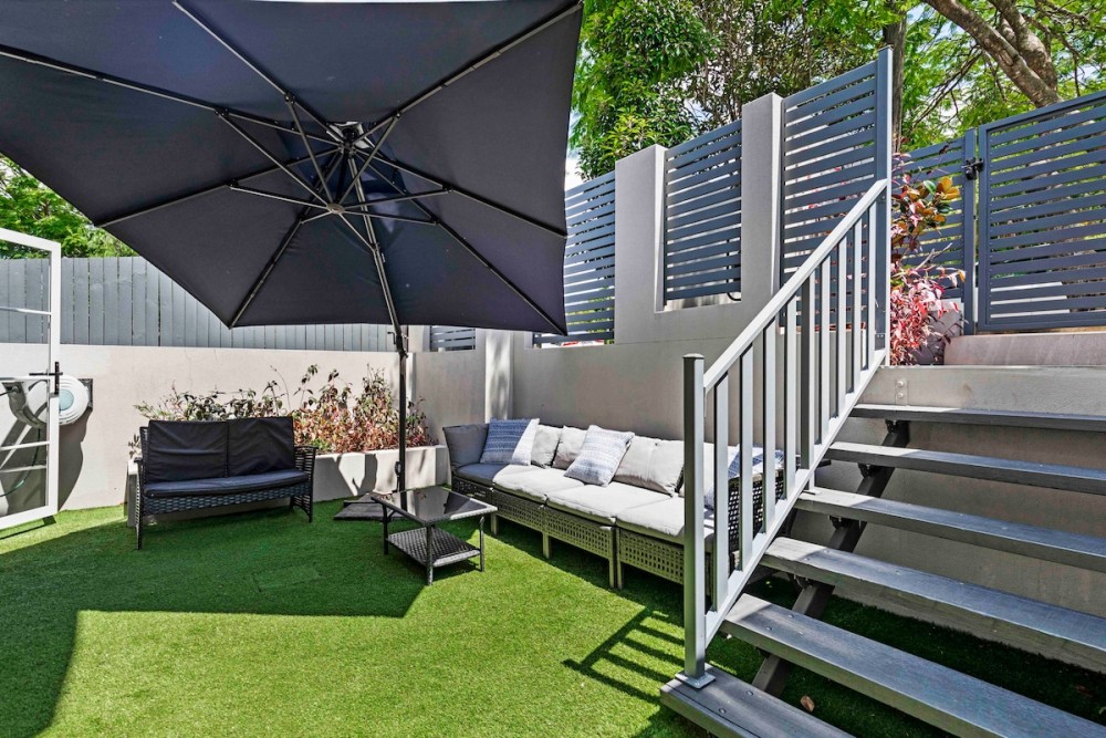 Park Avenue 1BR Hideaway King Bd Private Courtyard — photo 9