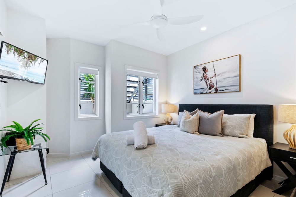 Park Avenue 1BR Hideaway King Bd Private Courtyard — photo 7