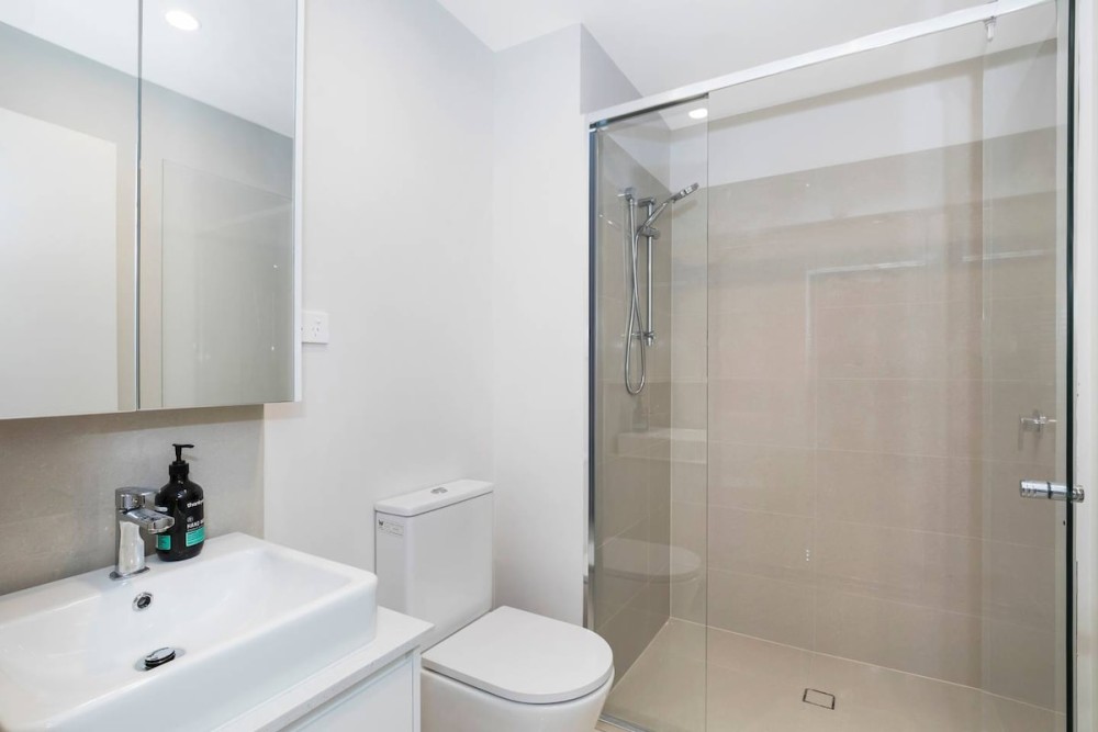 Park Avenue 1BR Hideaway King Bd Private Courtyard — photo 8