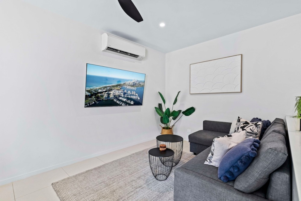 Park Avenue 1BR Hideaway King Bd Private Courtyard — photo 2