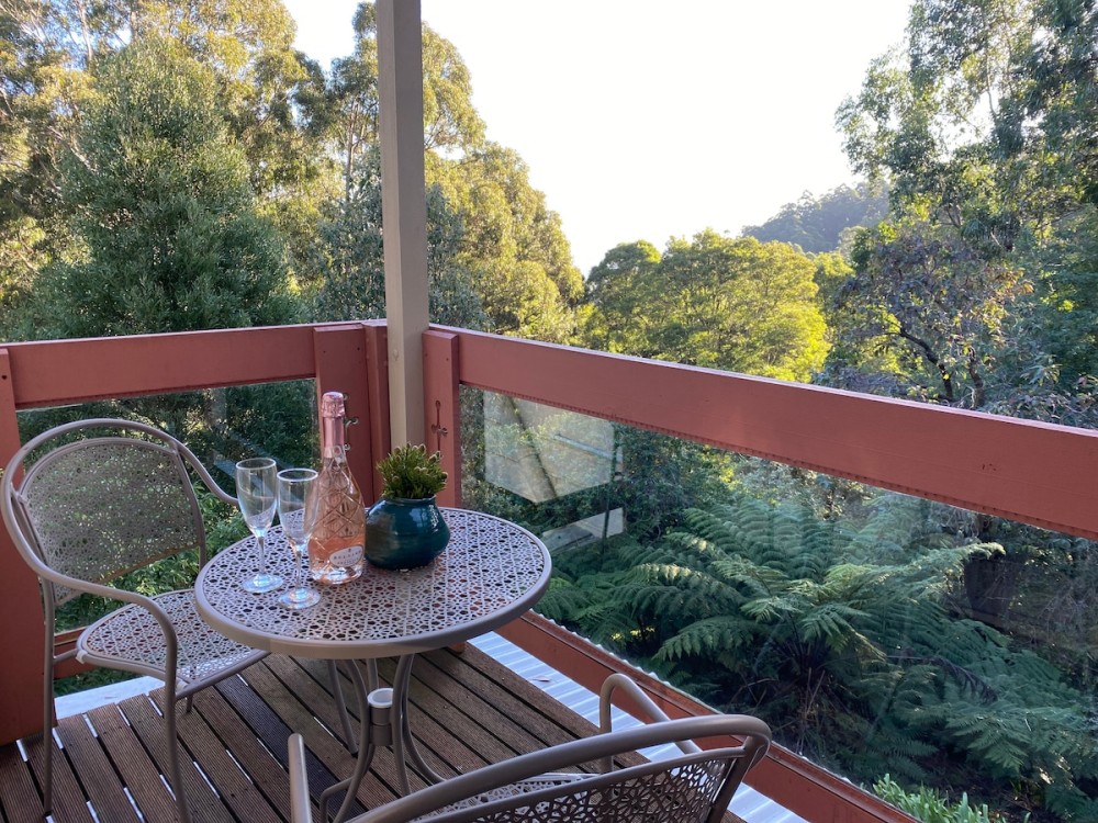 Gorgeous enchanted tower among nature with SPA — photo 12