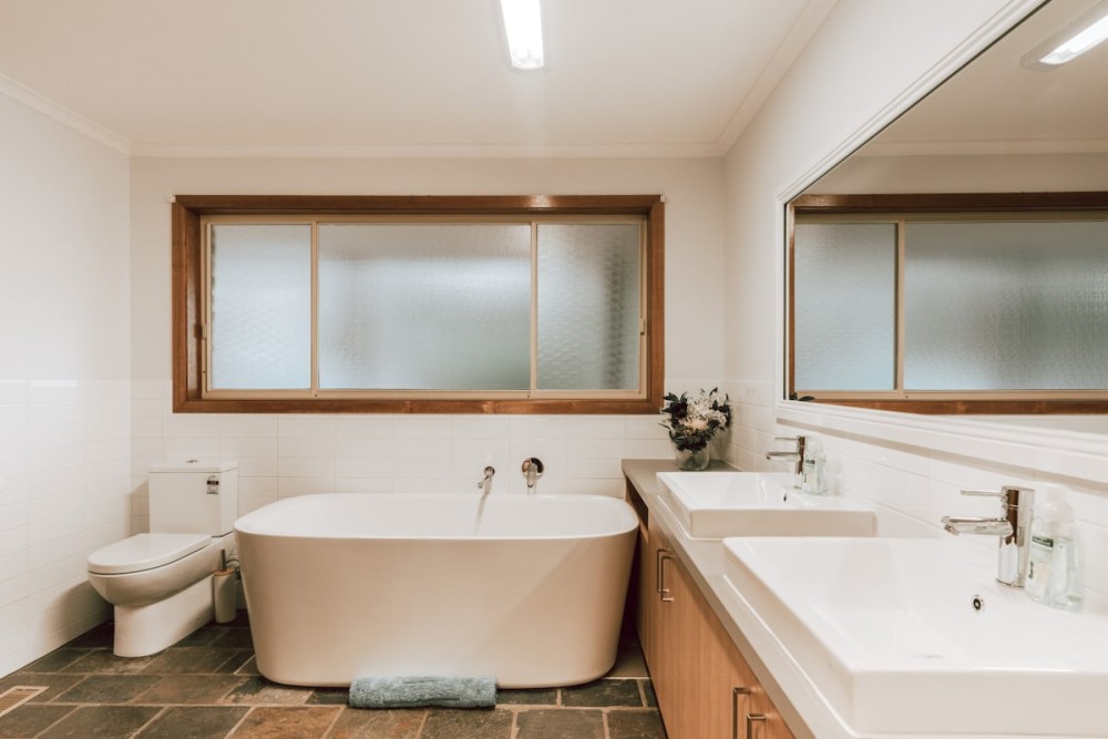 4 bed cosy home amongst nature + fire place — photo 18