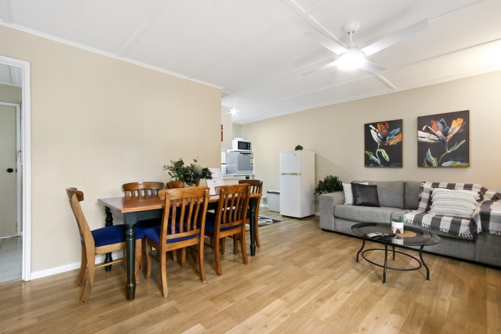 Perfect Lake Getaway · 2-Bed Metung Flat (4) — photo 7