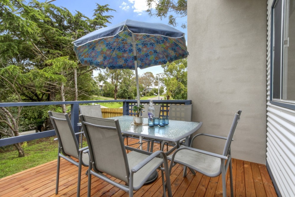Perfect Lake Getaway · 2-Bed Metung Flat (4) — photo 12