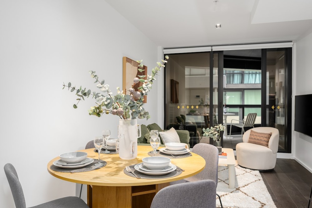 LaneStay - Contemporary Living, Pool, Gym, Parking — photo 6