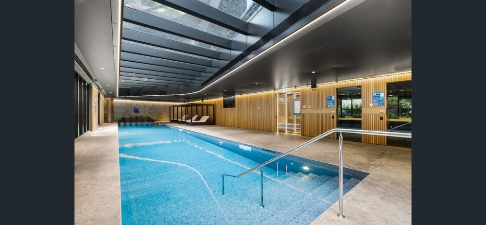 LaneStay - Contemporary Living, Pool, Gym, Parking — photo 17
