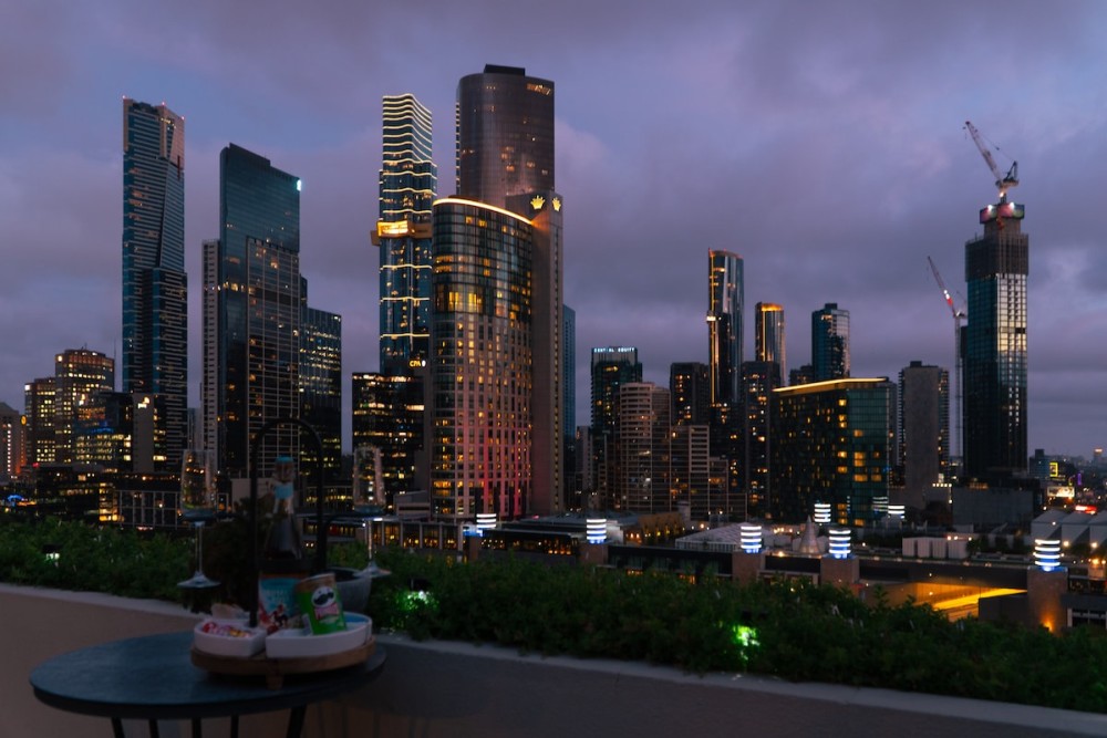 Safari in City, 2BR Penthouse with Patio & Spa — photo 45