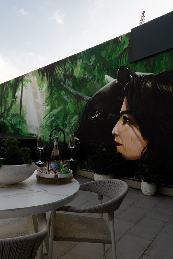 Safari in City, 2BR Penthouse with Patio & Spa — photo 33