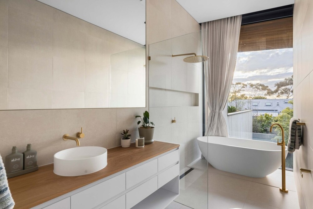 Lumiere - Gas Heated Pool & Stroll to Beach — photo 20