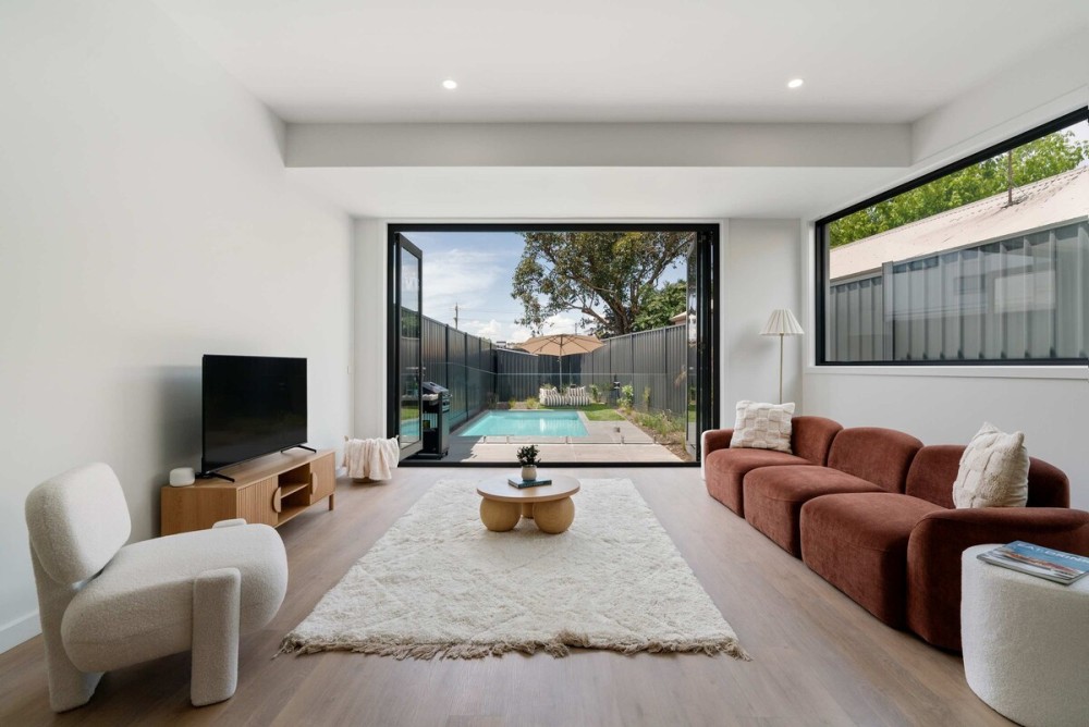 Poolside Villa - Heated Pool, Beach 3min — photo 15