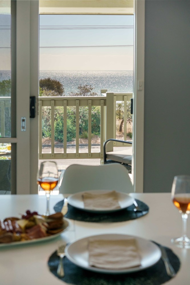 Shoreline Sanctuary - Bay Views, Spa, Tennis Court — photo 19
