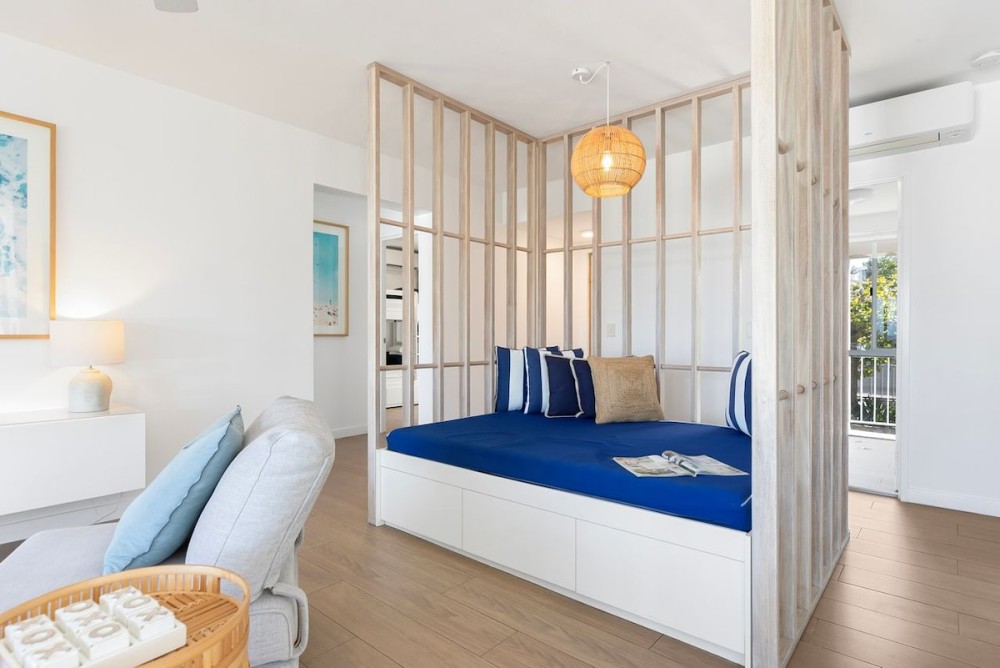 The Coastal Retreat - Location, Ocean Views, Pool — photo 4