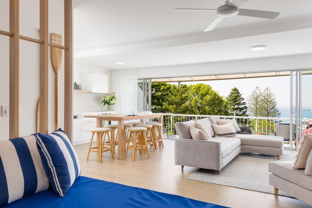 The Coastal Retreat - Location, Ocean Views, Pool — photo 9