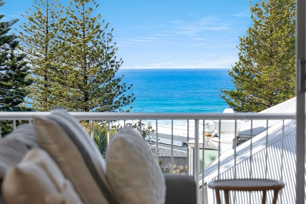 The Coastal Retreat - Location, Ocean Views, Pool — photo 6